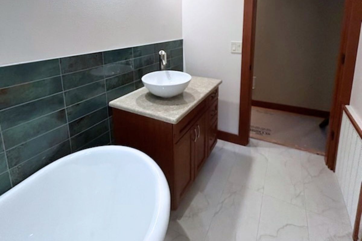 Slider-Image-Bathroom-Sink